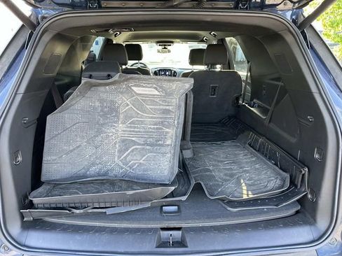 Used 2023 Chevrolet Traverse LT w/ LPO, Floor Liner Package image 14