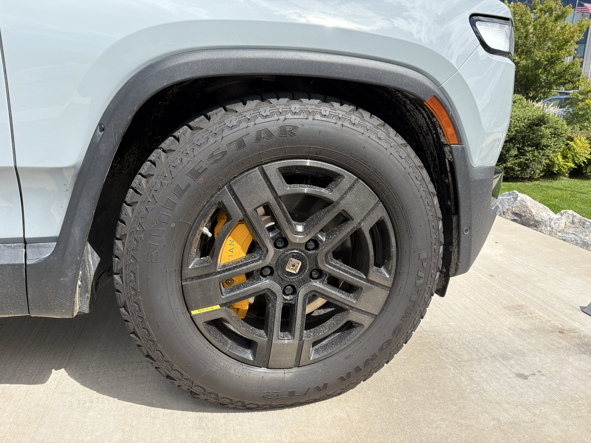 Used 2023 Rivian R1T Adventure Quad AWD/4WD image 3