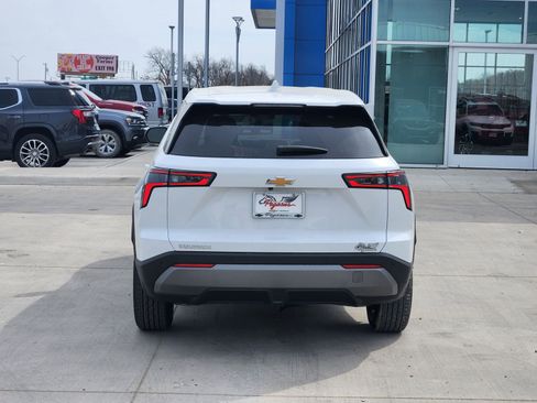 New 2026 Chevrolet Equinox LT w/ Convenience Package II image 7