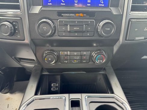 Used 2019 Ford F150 XLT w/ Equipment Group 302A Luxury image 28