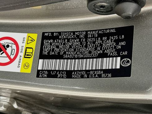 Used 2019 Lexus ES 300h Ultra Luxury FWD image 12