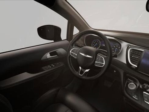 New 2026 Chrysler Voyager LX image 8