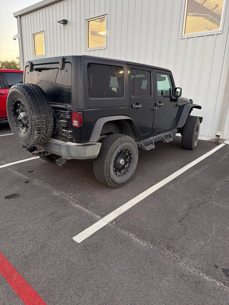 Used 2013 Jeep Wrangler Unlimited Sport AWD/4WD image 3