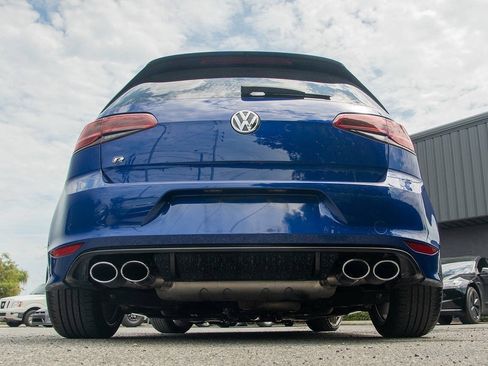Used 2015 Volkswagen Golf R 4-Door AWD/4WD image 7