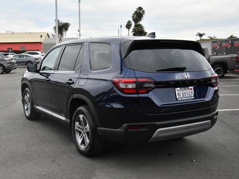 Used 2024 Honda Pilot EX-L image 6