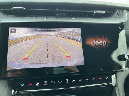 New 2026 Jeep Grand Cherokee L 4WD image 22