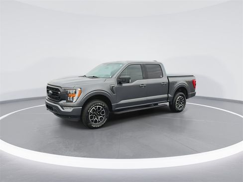 Used 2022 Ford F150 XLT w/ Equipment Group 302A High image 4