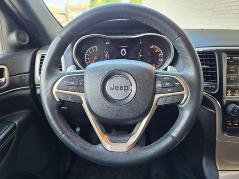 Used 2015 Jeep Grand Cherokee Limited AWD/4WD image 17