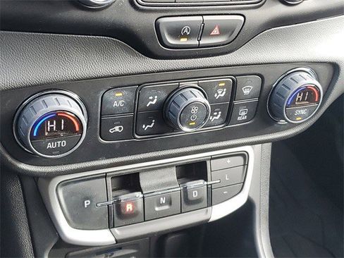 Certified 2023 GMC Terrain SLT w/ LPO, Floor Liner Package image 24