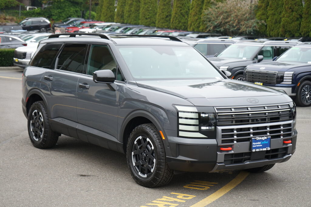 Certified 2026 Hyundai Palisade XRT Pro AWD/4WD image 3