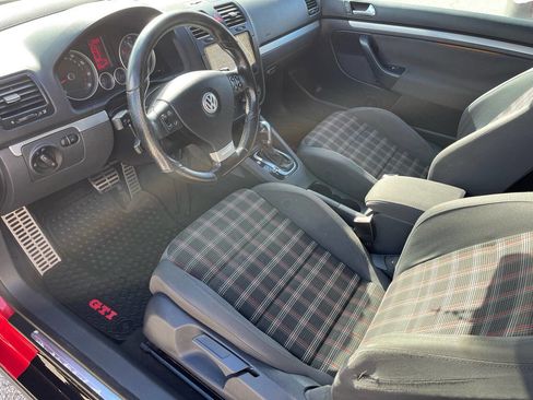 Used 2006 Volkswagen GTI 2.0T 2-Door image 6