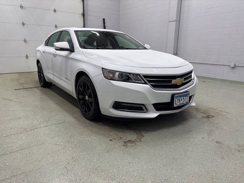 Used 2019 Chevrolet Impala LT image 2