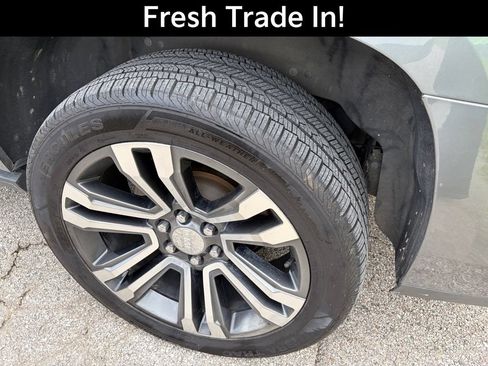 Used 2018 GMC Yukon XL Denali AWD/4WD image 11