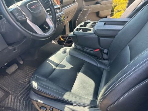 Used 2024 GMC Sierra 1500 Elevation image 8