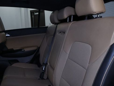 Used 2020 Kia Sportage SX image 16