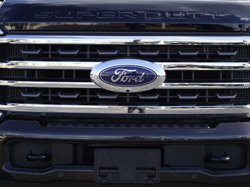 Used 2024 Ford F250 King Ranch image 39