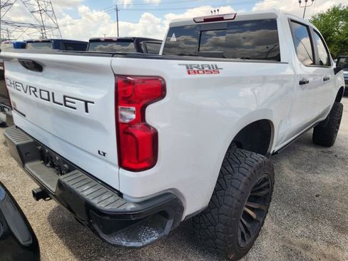 Used 2024 Chevrolet Silverado 1500 LT Trail Boss w/ Convenience Package II image 5