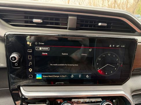 Used 2023 GMC Sierra 1500 Denali Ultimate image 23