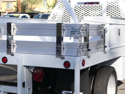 New 2026 RAM 4500 Tradesman w/ Chrome Appearance Group AWD/4WD image 3