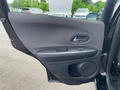 Used 2020 Honda HR-V Sport image 16