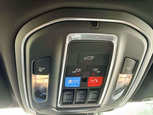 New 2026 Jeep Cherokee Limited AWD/4WD image 25