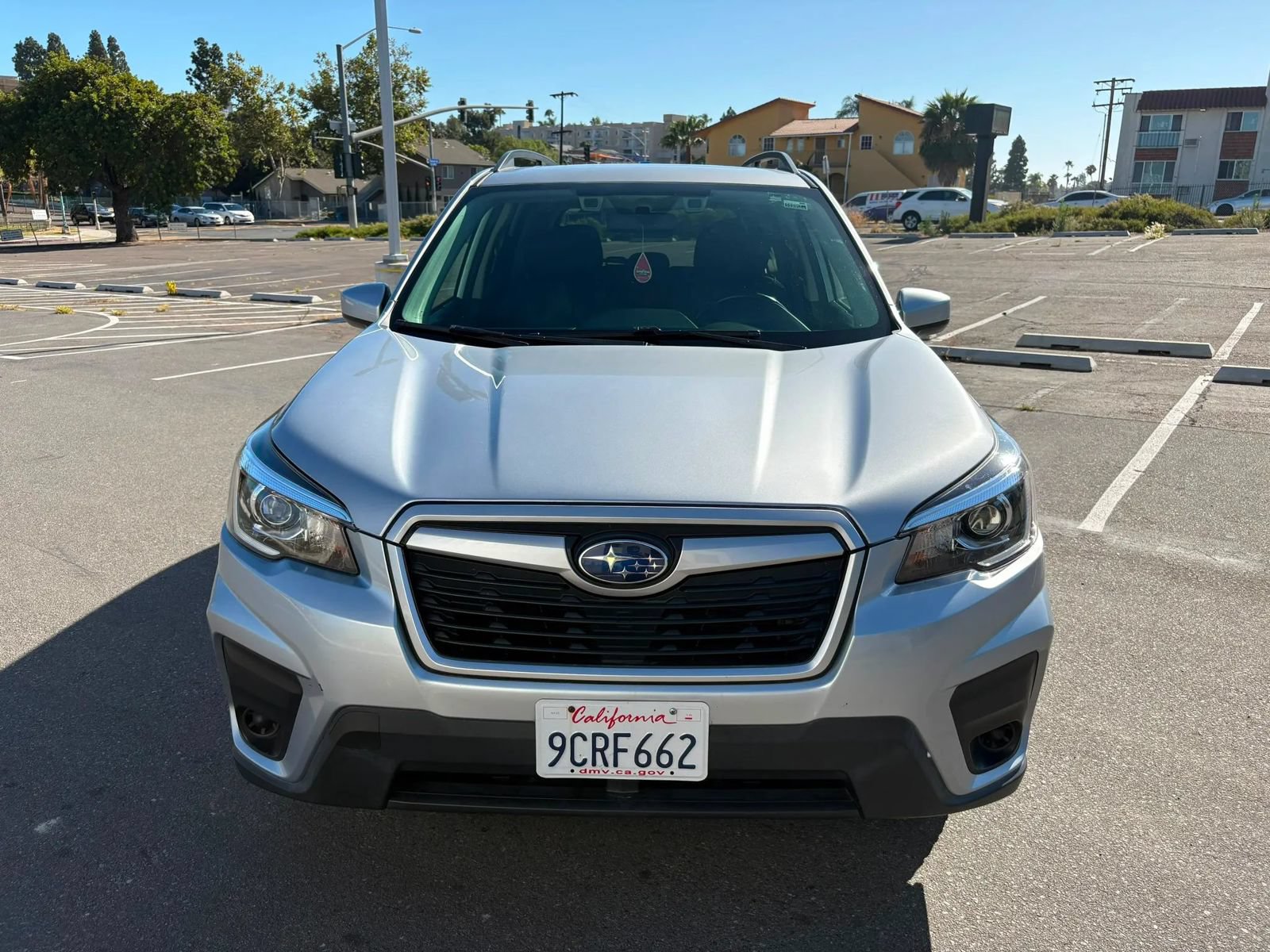 Used 2019 Subaru Forester Premium AWD/4WD image 3