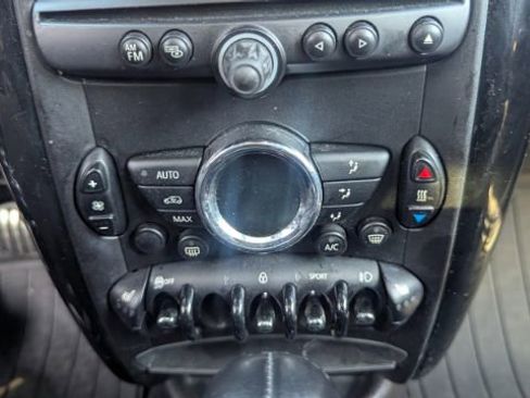 Used 2015 MINI Cooper Countryman S image 32