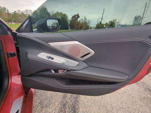 Used 2023 Chevrolet Corvette Stingray Preferred Cpe w/ Z51 Performance Package RWD image 10