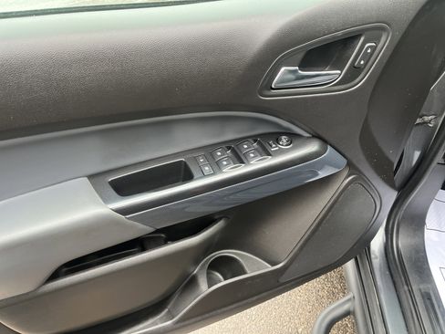 Used 2016 Chevrolet Colorado Z71 image 13