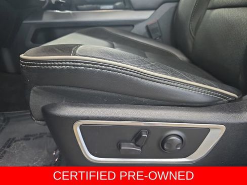 Used 2024 RAM 1500 Laramie AWD/4WD image 29