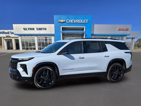 New 2026 Chevrolet Traverse RS image 13