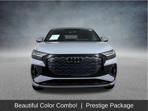 Used 2023 Audi Q4 e-tron Prestige AWD/4WD image 2