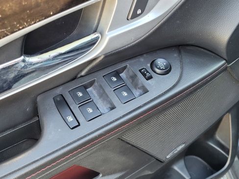 Used 2015 GMC Terrain Denali image 17