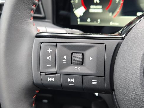 New 2026 Nissan Kicks SR w/ SR Premium Package AWD/4WD image 29