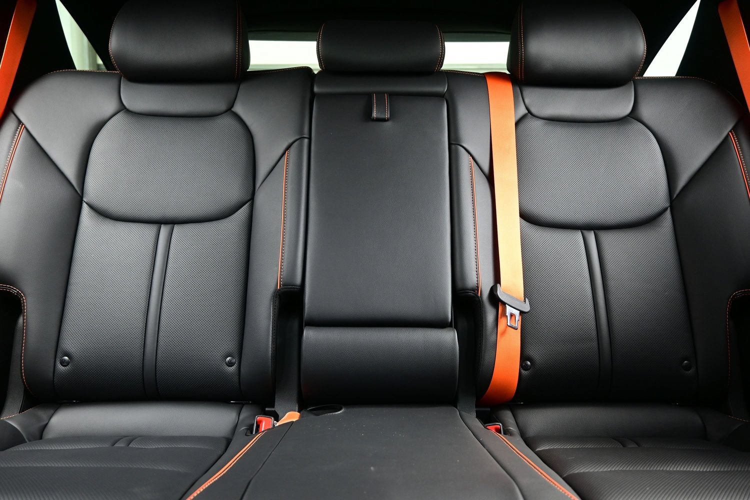 Used 2026 Genesis GV70 2.5T Sport Prestige AWD/4WD image 16