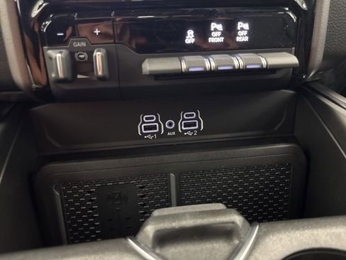 New 2026 RAM 1500 Laramie AWD/4WD image 41