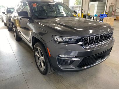 Used 2024 Jeep Grand Cherokee Limited