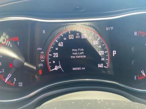 Used 2016 Dodge Durango SXT w/ Blacktop Package RWD image 10