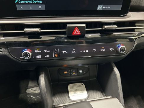 New 2026 Kia Sportage SX image 22