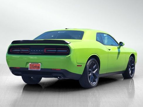 Used 2019 Dodge Challenger SXT w/ Blacktop Package RWD image 4