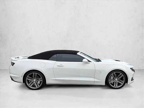 Used 2019 Chevrolet Camaro SS RWD image 4