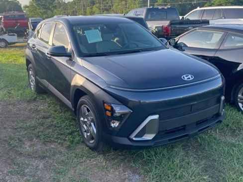 Used 2026 Hyundai Kona SE FWD image 3