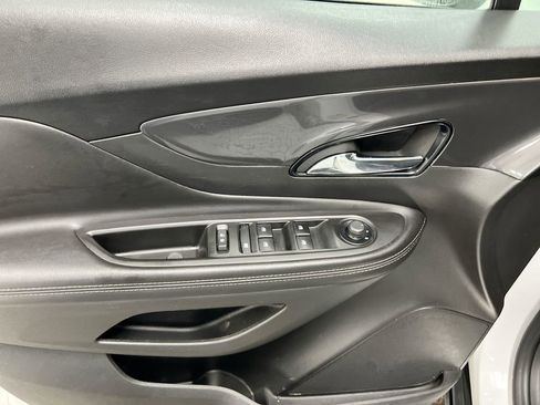 Used 2022 Buick Encore Preferred w/ Safety Package AWD/4WD image 20