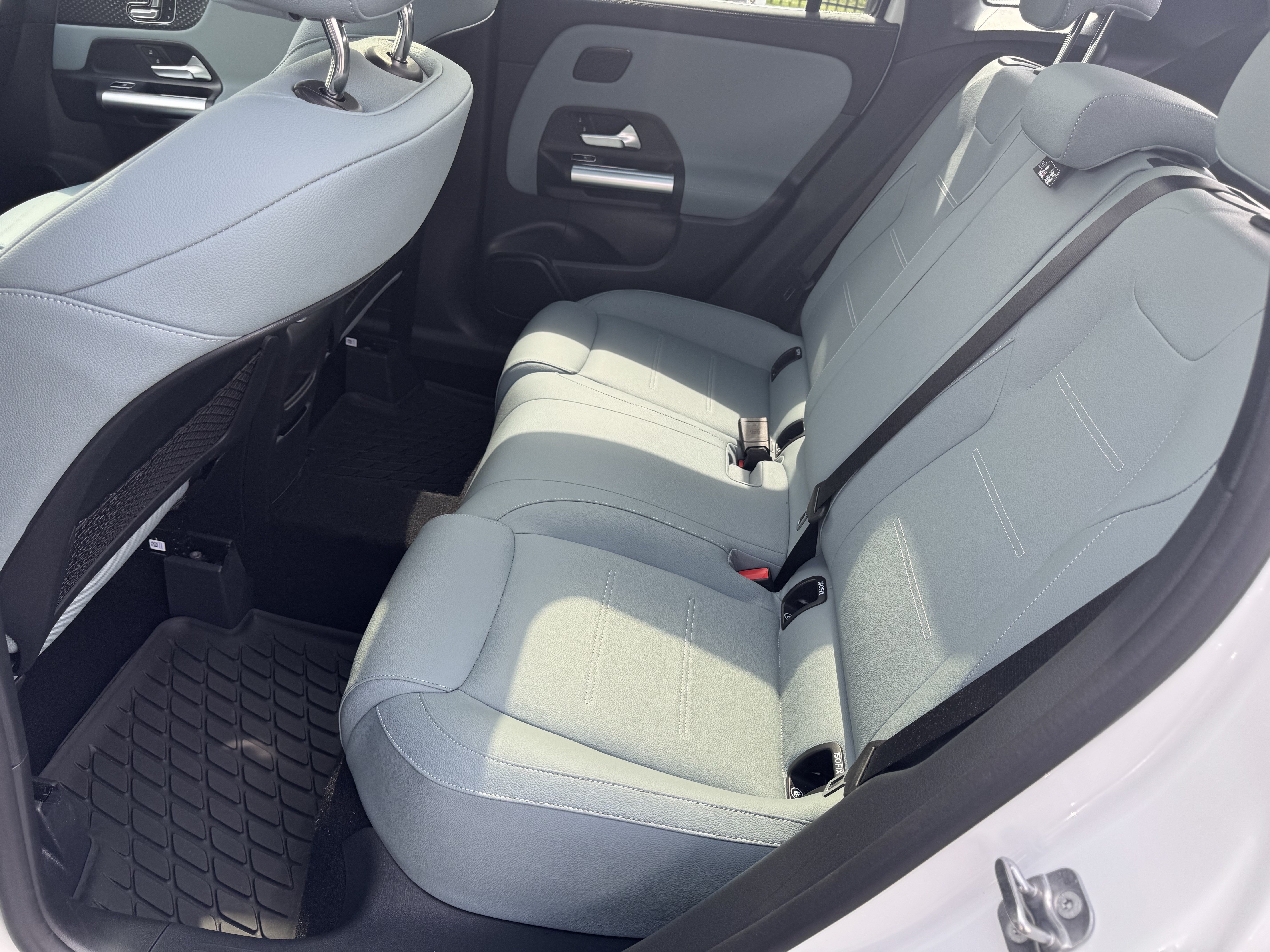Certified 2026 Mercedes-Benz GLA 250 4MATIC image 31
