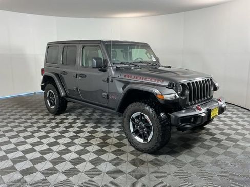 Used 2022 Jeep Wrangler Unlimited Rubicon AWD/4WD image 3