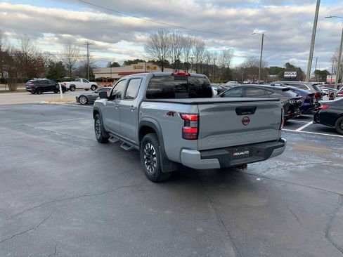 Used 2023 Nissan Frontier PRO-4X w/ Pro Convenience Package image 8