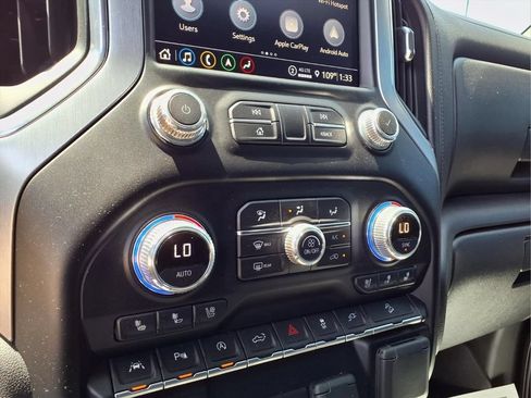 Used 2021 GMC Sierra 1500 SLT AWD/4WD image 12