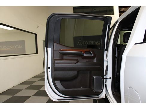 Used 2023 GMC Sierra 1500 Denali w/ Denali Reserve Package image 15