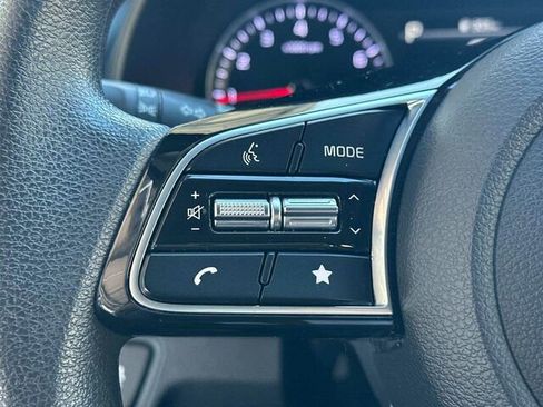 Used 2023 Kia Forte LXS image 26