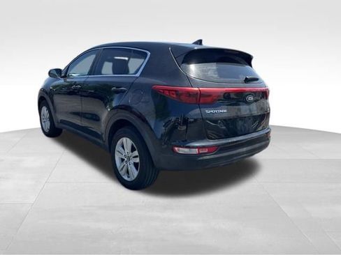 Used 2019 Kia Sportage LX AWD/4WD image 5